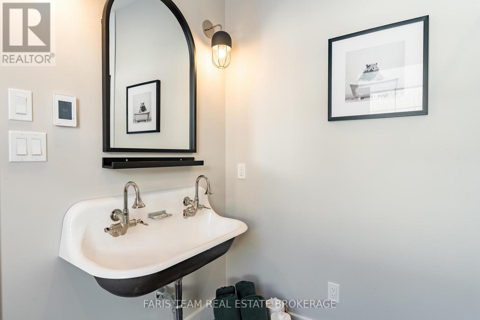 1555 Baseline Road S, Tiny, Ontario  L0L 2T0 - Photo 25 - S12800812