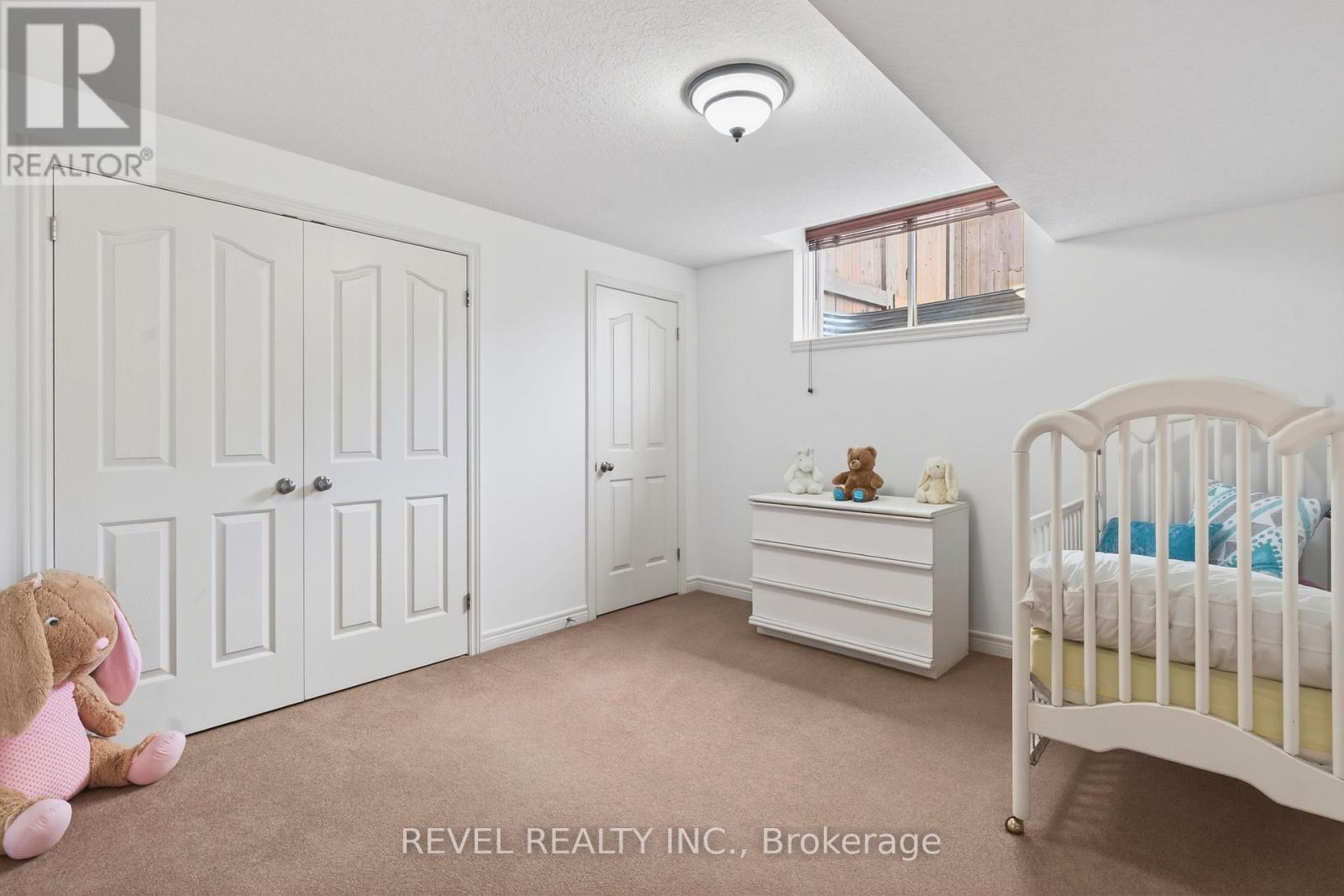 3190 Pincombe Drive, London South, Ontario  N6L 0B4 - Photo 41 - X12945976