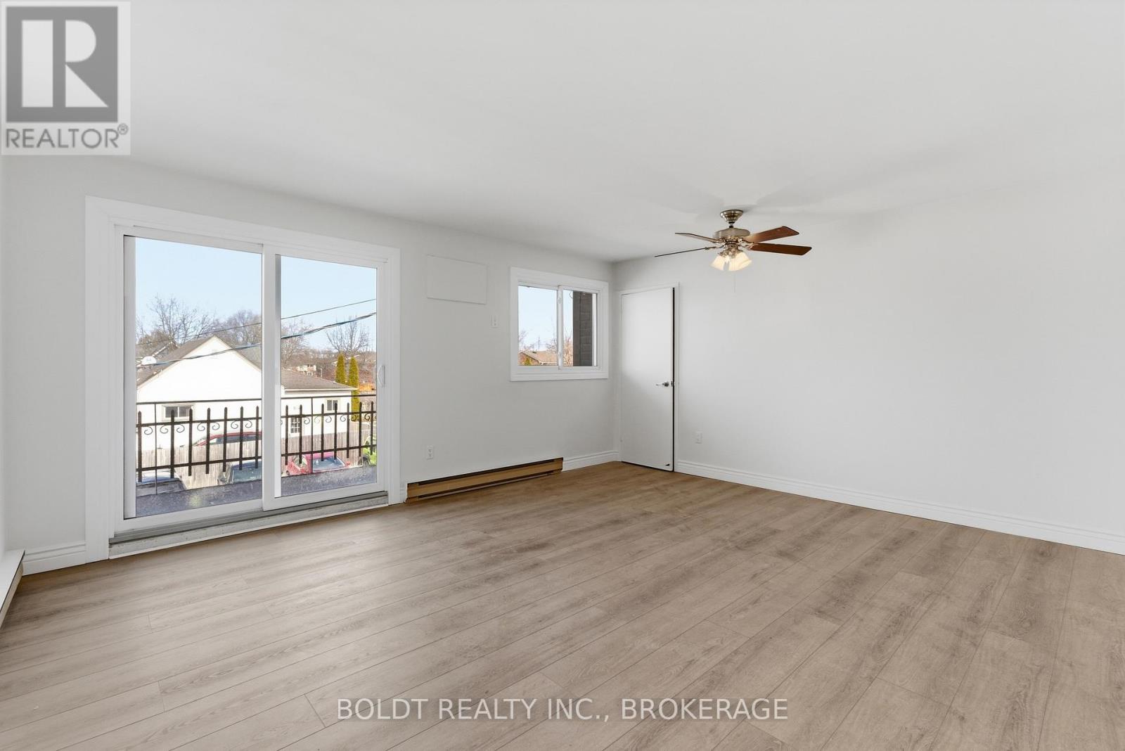 F - 706 Main Street E, Welland, Ontario  L3B 3Y4 - Photo 8 - X12832382