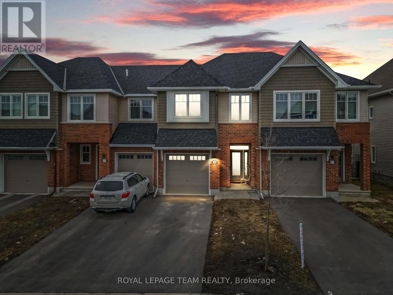 310 KANASHTAGE TERRACE, Ottawa, Ontario