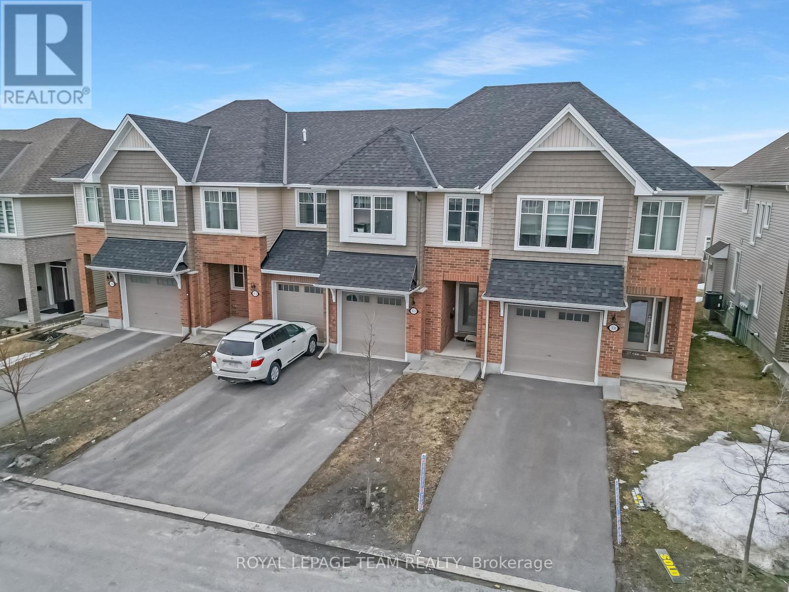 310 Kanashtage Terrace, Ottawa, Ontario  K4A 5J9 - Photo 2 - X12945922