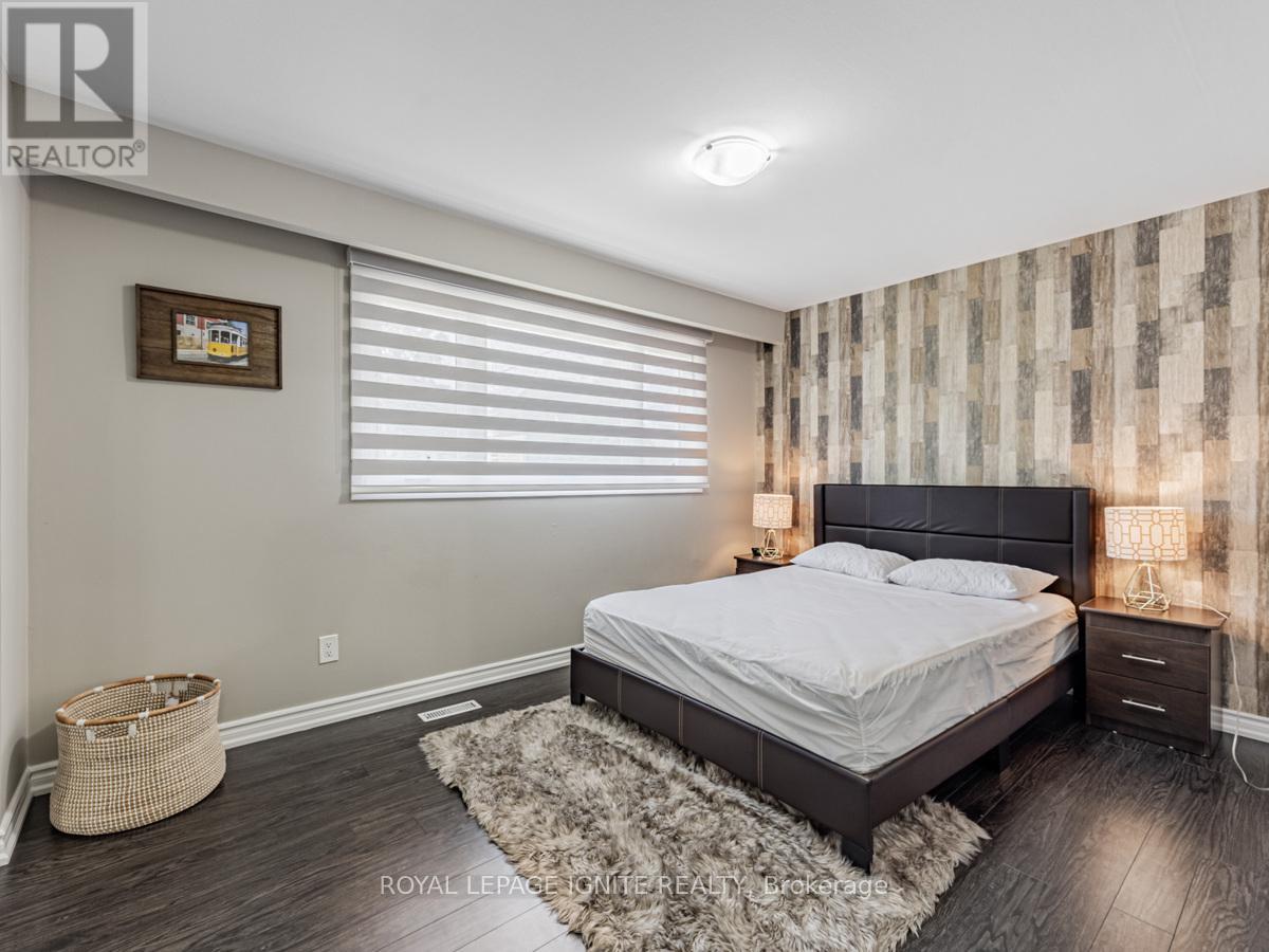 803 Fairview Avenue, Pickering, Ontario  L1W 1M7 - Photo 14 - E12946084