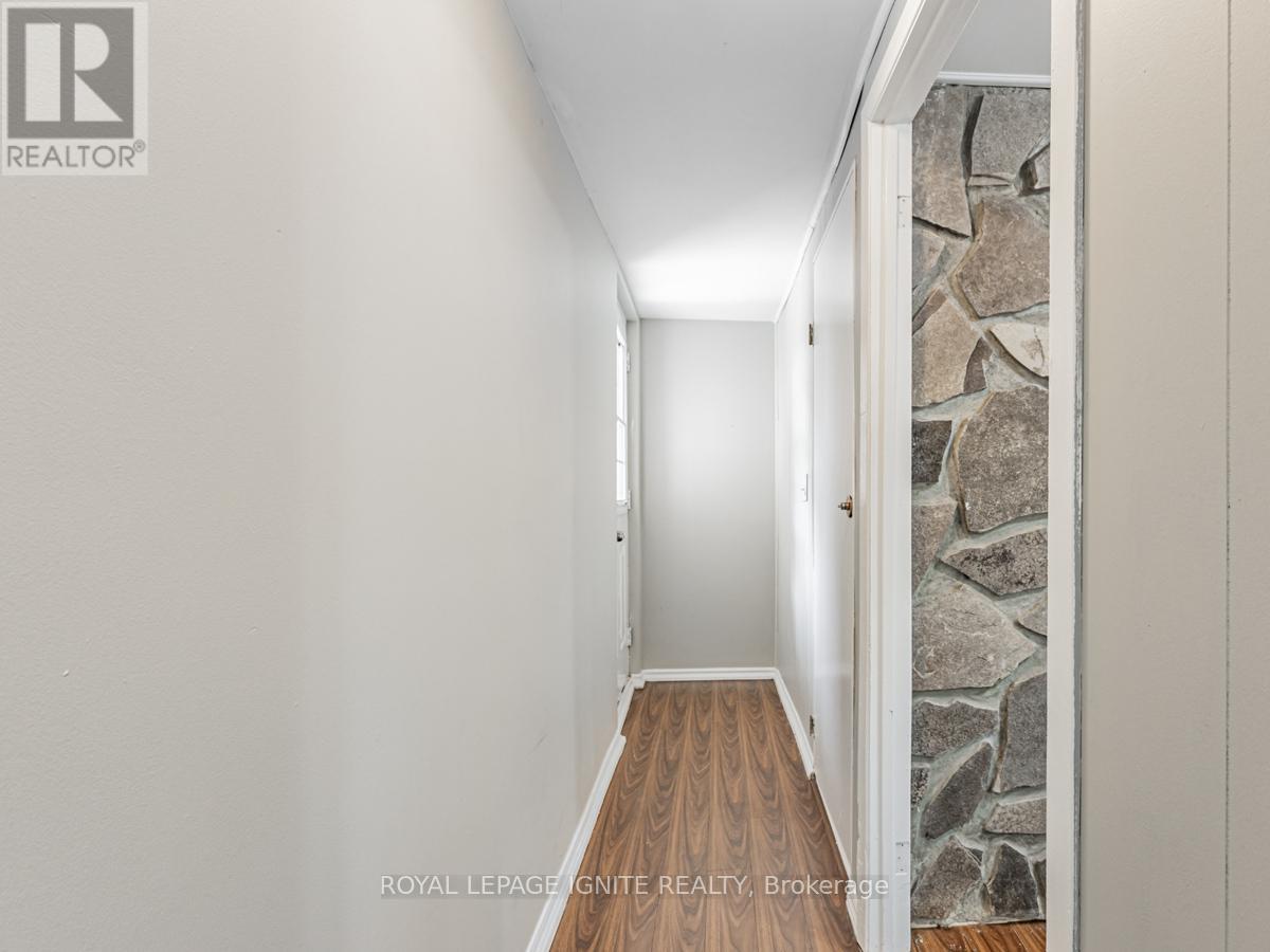 803 Fairview Avenue, Pickering, Ontario  L1W 1M7 - Photo 23 - E12946084