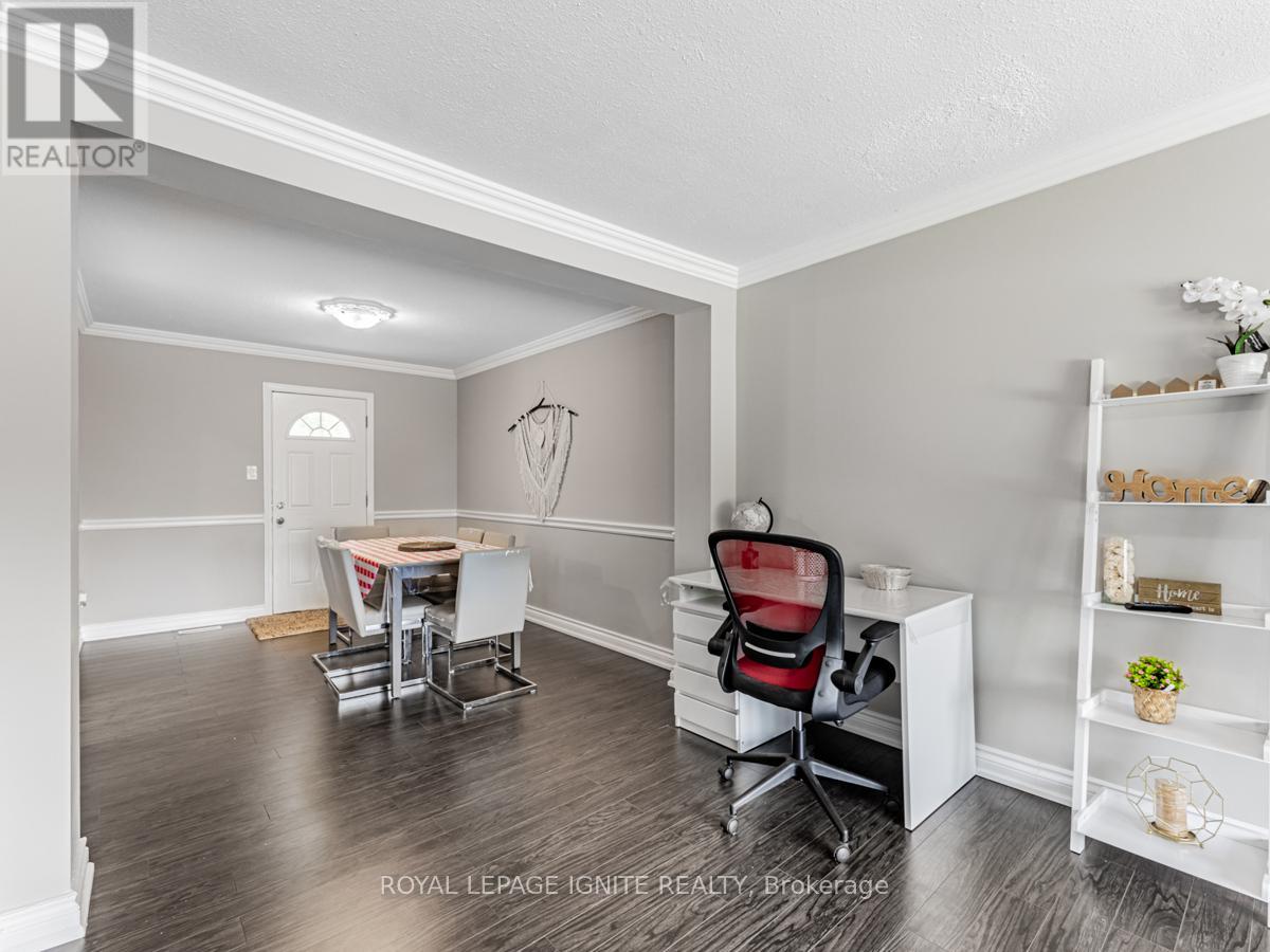 803 Fairview Avenue, Pickering, Ontario  L1W 1M7 - Photo 9 - E12946084