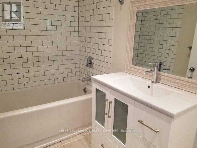 1226 Broadview Avenue, Toronto, Ontario  M4K 2T2 - Photo 12 - E12946162