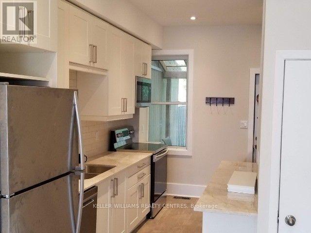 1226 Broadview Avenue, Toronto, Ontario  M4K 2T2 - Photo 5 - E12946162