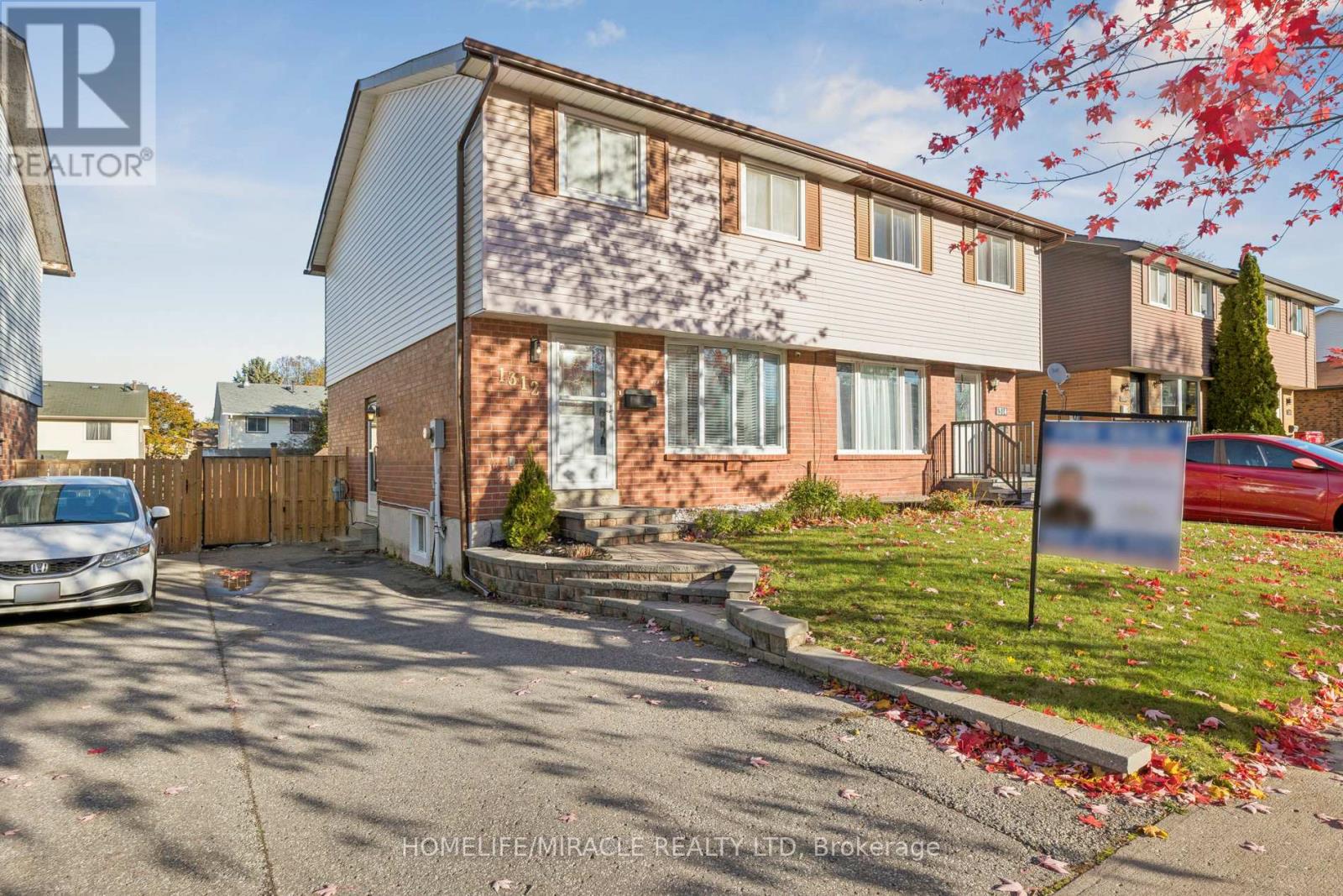 1312 Cherrydown Drive, Oshawa, Ontario  L1H 8C8 - Photo 2 - E12946274