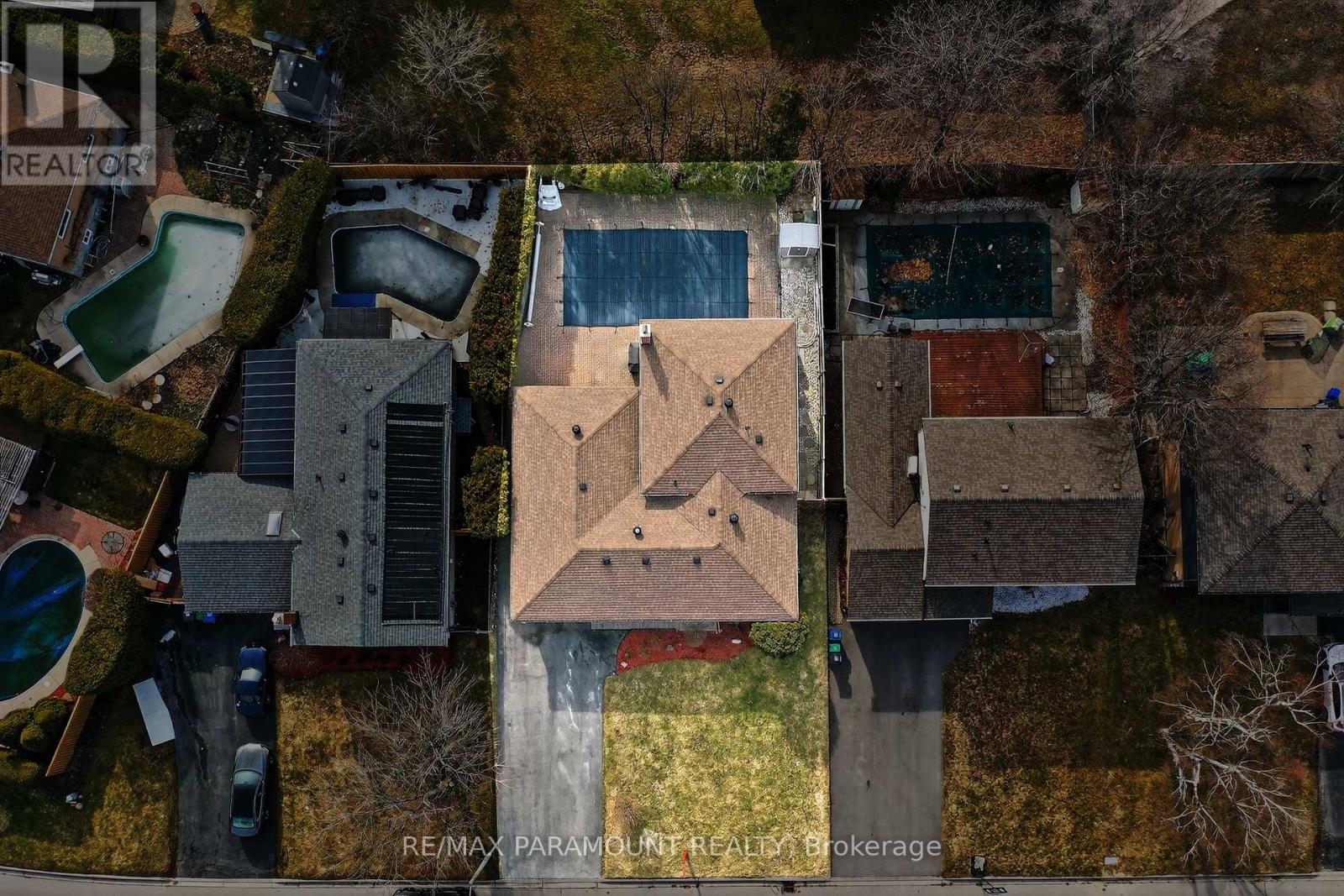 5 Cavendish Crescent, Brampton, Ontario  L6T 1Z3 - Photo 2 - W12922956