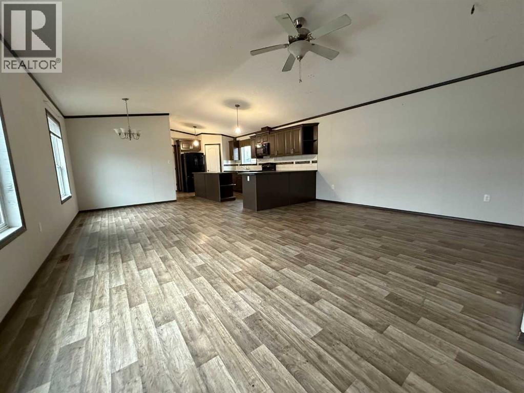 109 Card Crescent, Fort Mcmurray, Alberta  T9K 2H6 - Photo 2 - A2286769