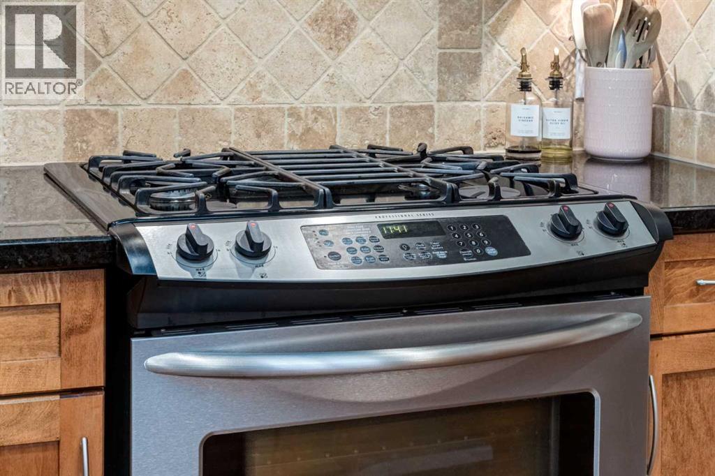 1, 2413 2 Avenue Nw, Calgary, Alberta  T2N 0H5 - Photo 17 - A2284500