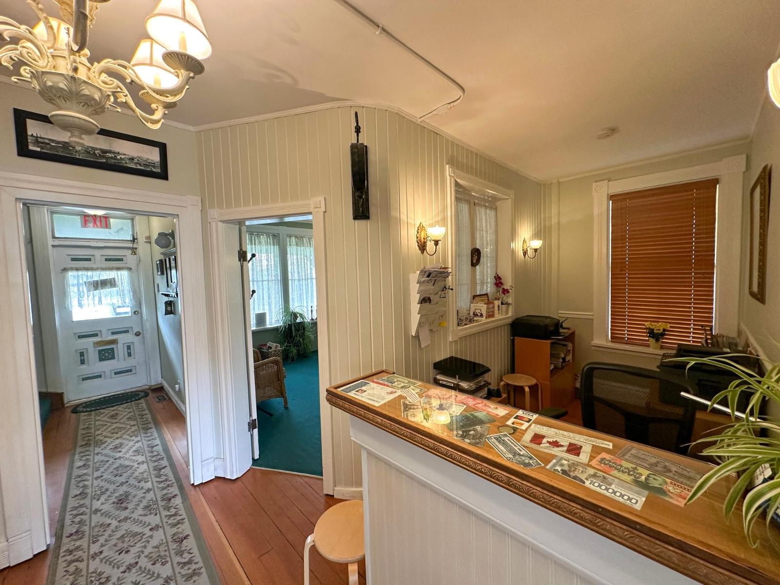 21641 48 Avenue, Langley, British Columbia  V3A 3N7 - Photo 8 - C8077402