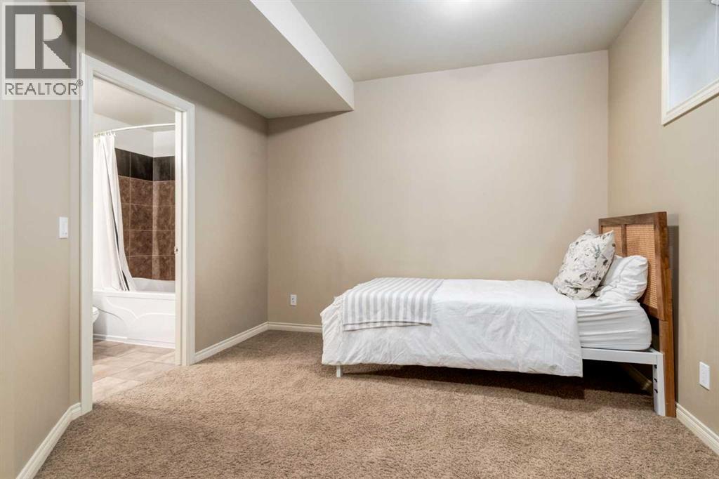 1, 2413 2 Avenue Nw, Calgary, Alberta  T2N 0H5 - Photo 45 - A2284500