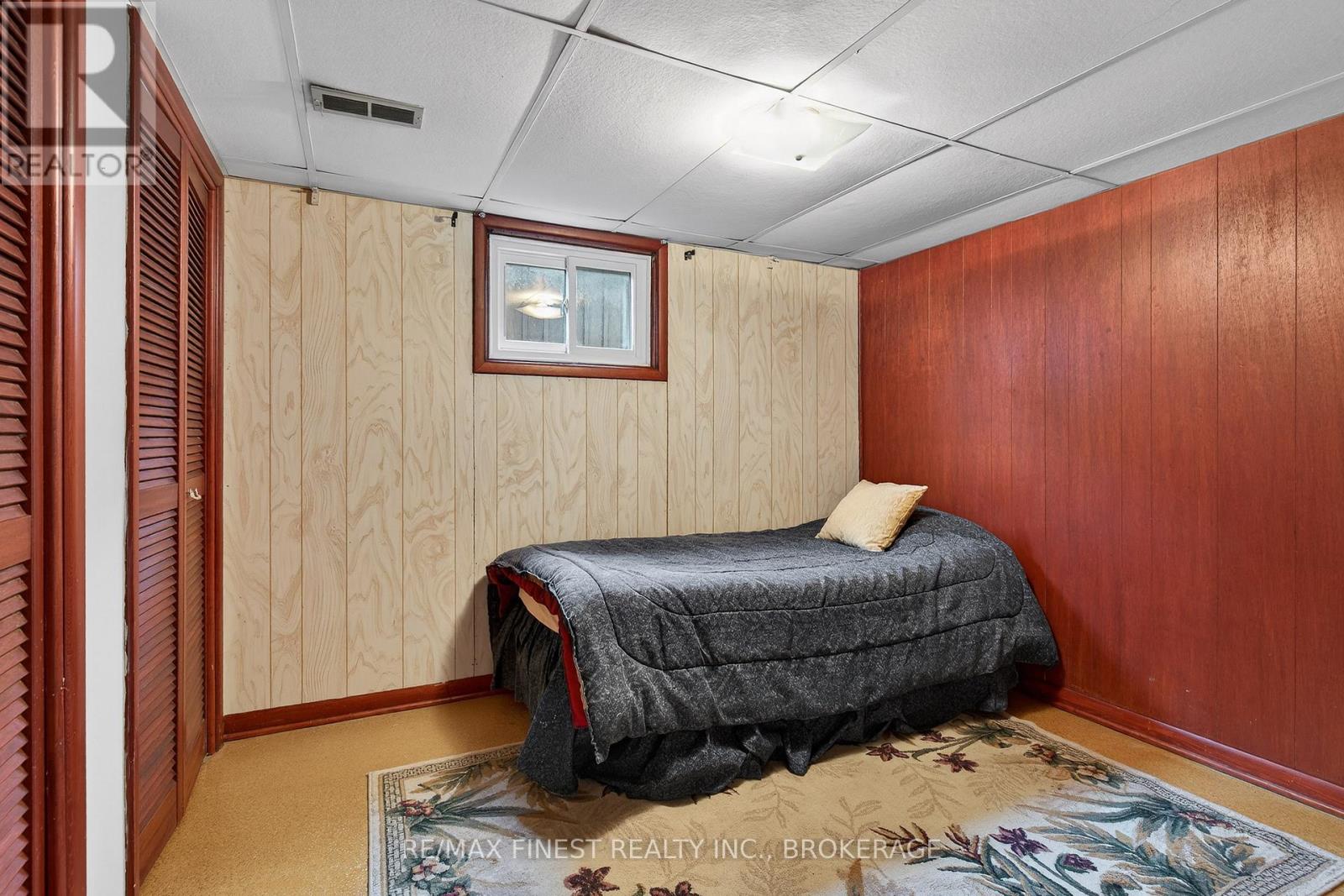 20 Oakridge Avenue, Kingston, Ontario  K7L 4S9 - Photo 39 - X12946086