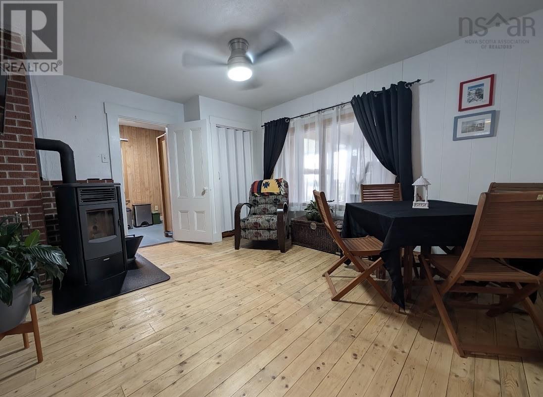 637 Highway 335, West Pubnico, Nova Scotia  B0W 3S0 - Photo 15 - 202606009