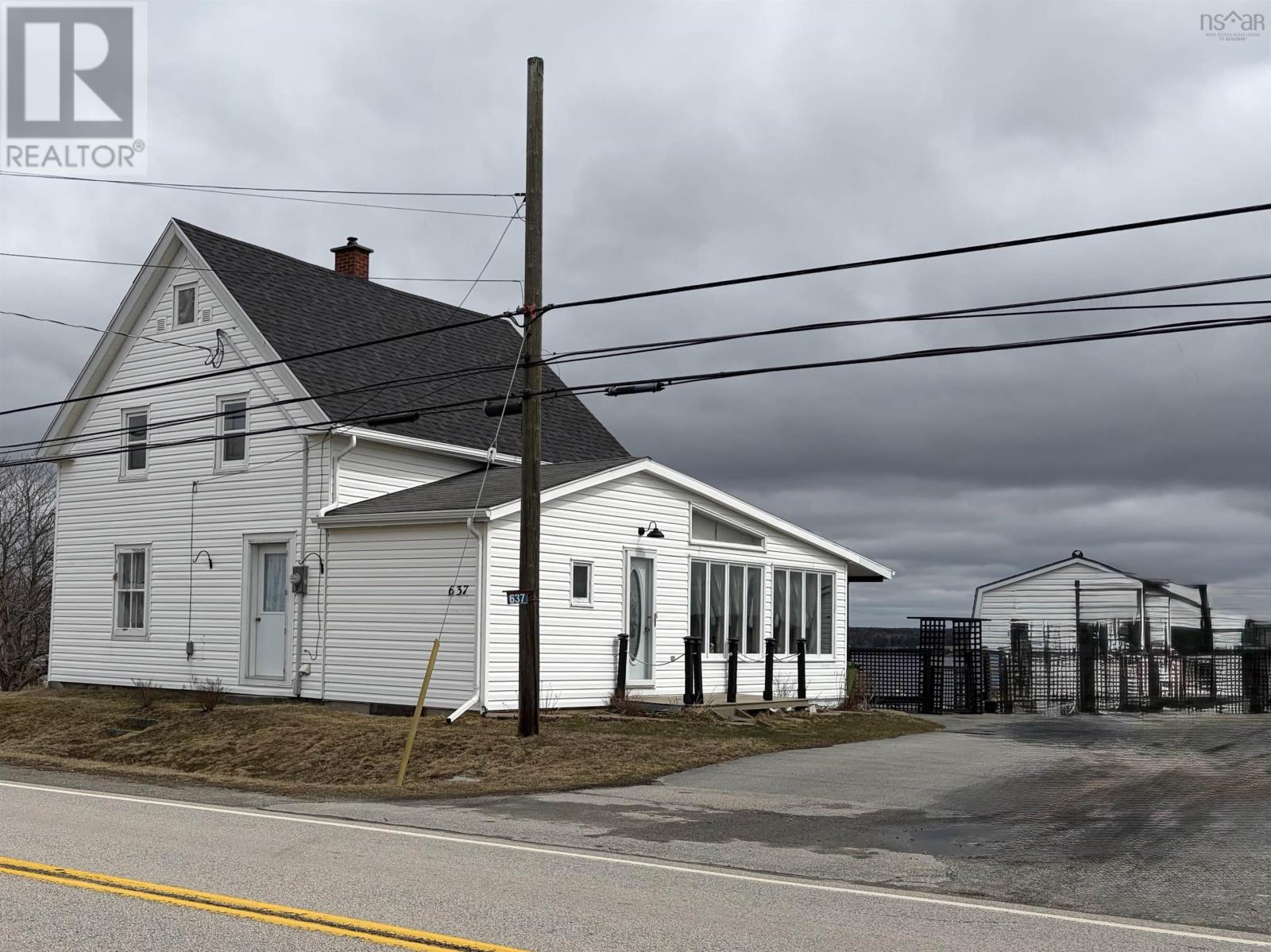 637 Highway 335, West Pubnico, Nova Scotia  B0W 3S0 - Photo 7 - 202606009