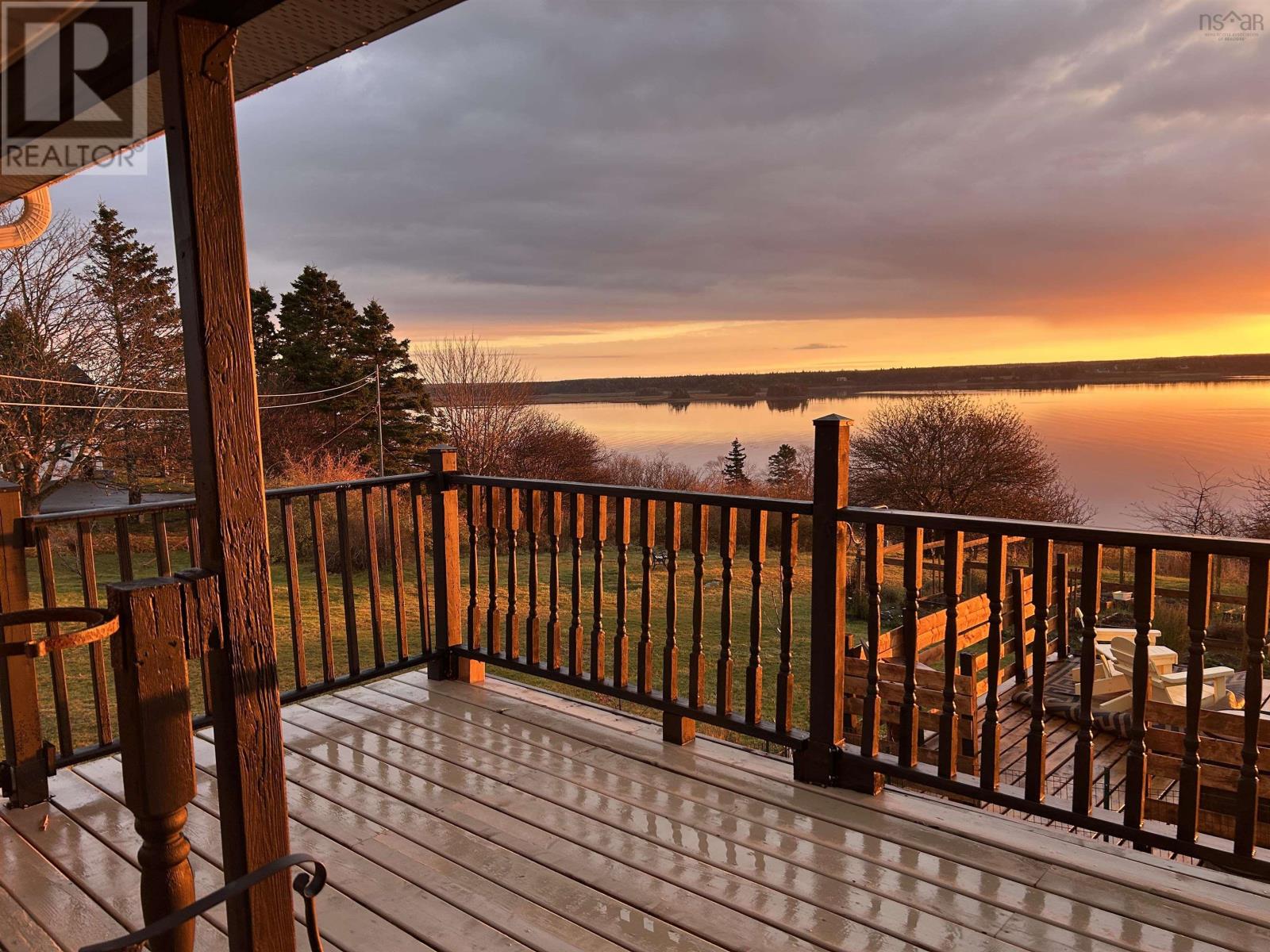 637 Highway 335, West Pubnico, Nova Scotia  B0W 3S0 - Photo 3 - 202606009