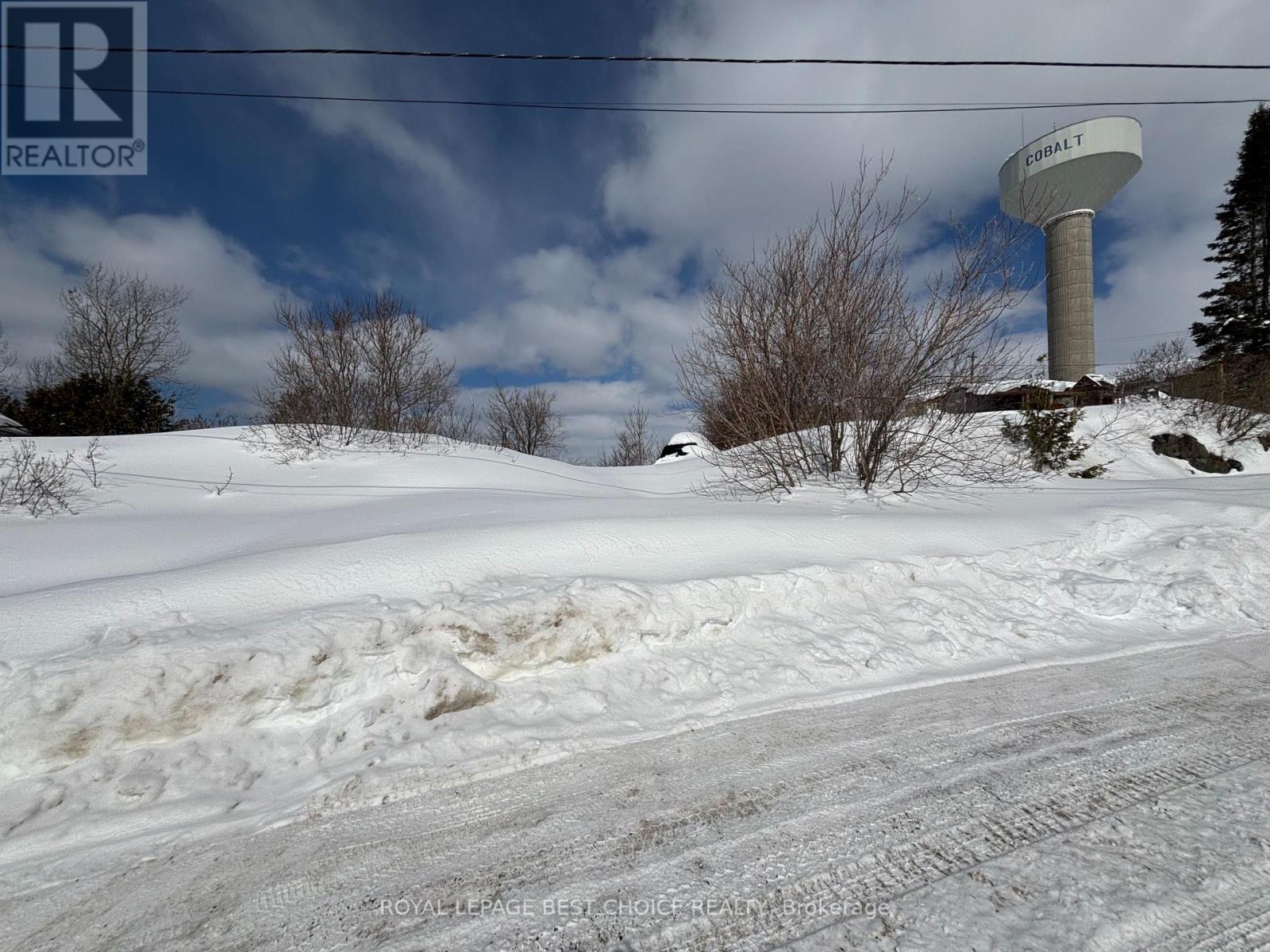 28 LAIRD CRESCENT, Cobalt, Ontario