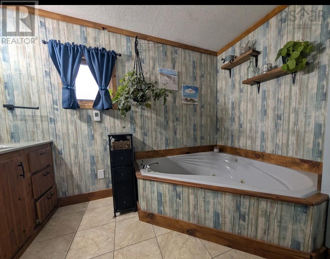 637 Highway 335, West Pubnico, Nova Scotia  B0W 3S0 - Photo 18 - 202606009