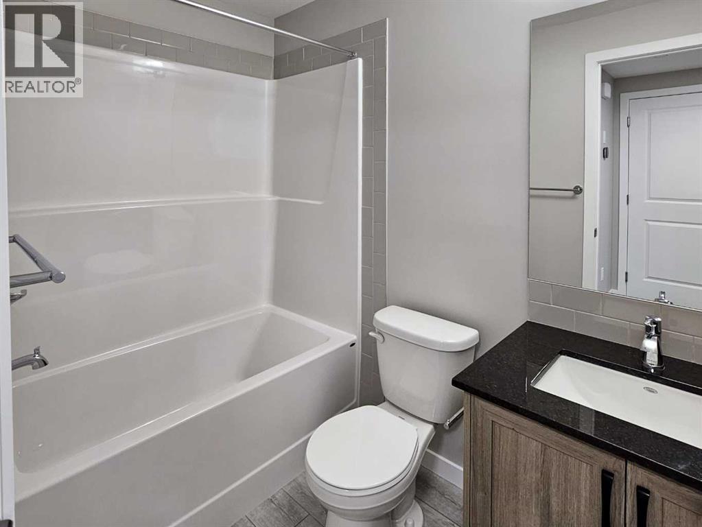 60 Herron Walk Ne, Calgary, Alberta  T3P 2L2 - Photo 11 - A2297313