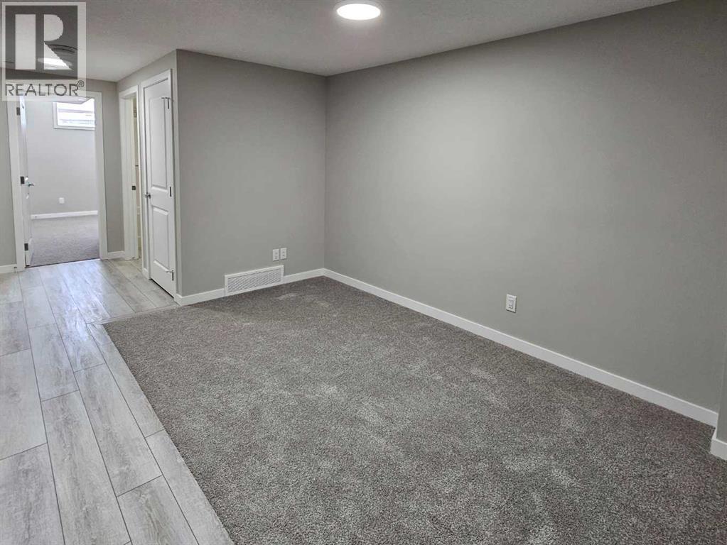 60 Herron Walk Ne, Calgary, Alberta  T3P 2L2 - Photo 9 - A2297313