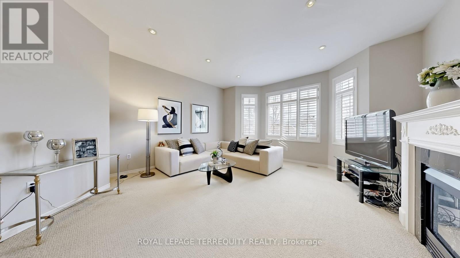 61 Quetico Drive, Richmond Hill, Ontario  L4B 4J2 - Photo 19 - N12946032