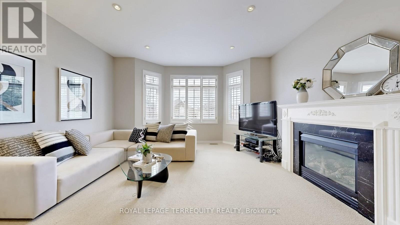 61 Quetico Drive, Richmond Hill, Ontario  L4B 4J2 - Photo 20 - N12946032