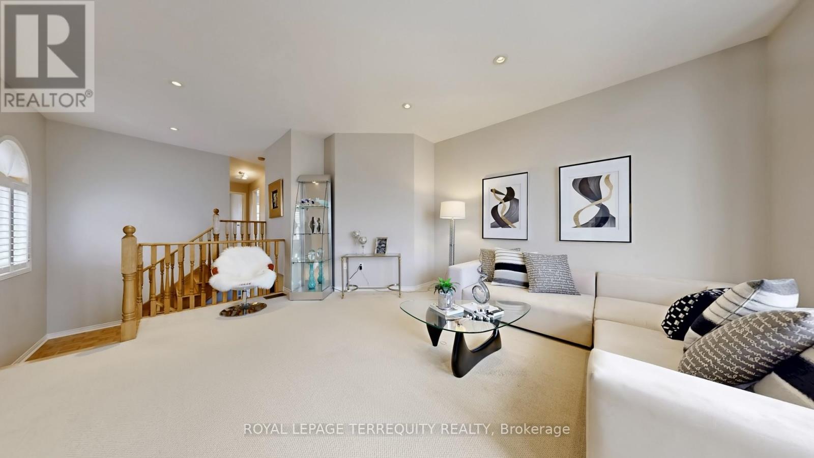 61 Quetico Drive, Richmond Hill, Ontario  L4B 4J2 - Photo 22 - N12946032