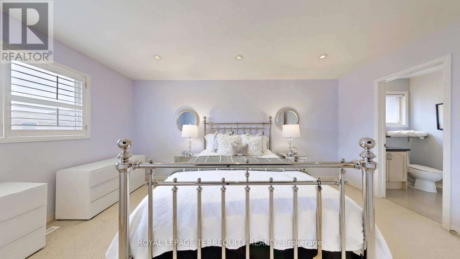 61 Quetico Drive, Richmond Hill, Ontario  L4B 4J2 - Photo 25 - N12946032