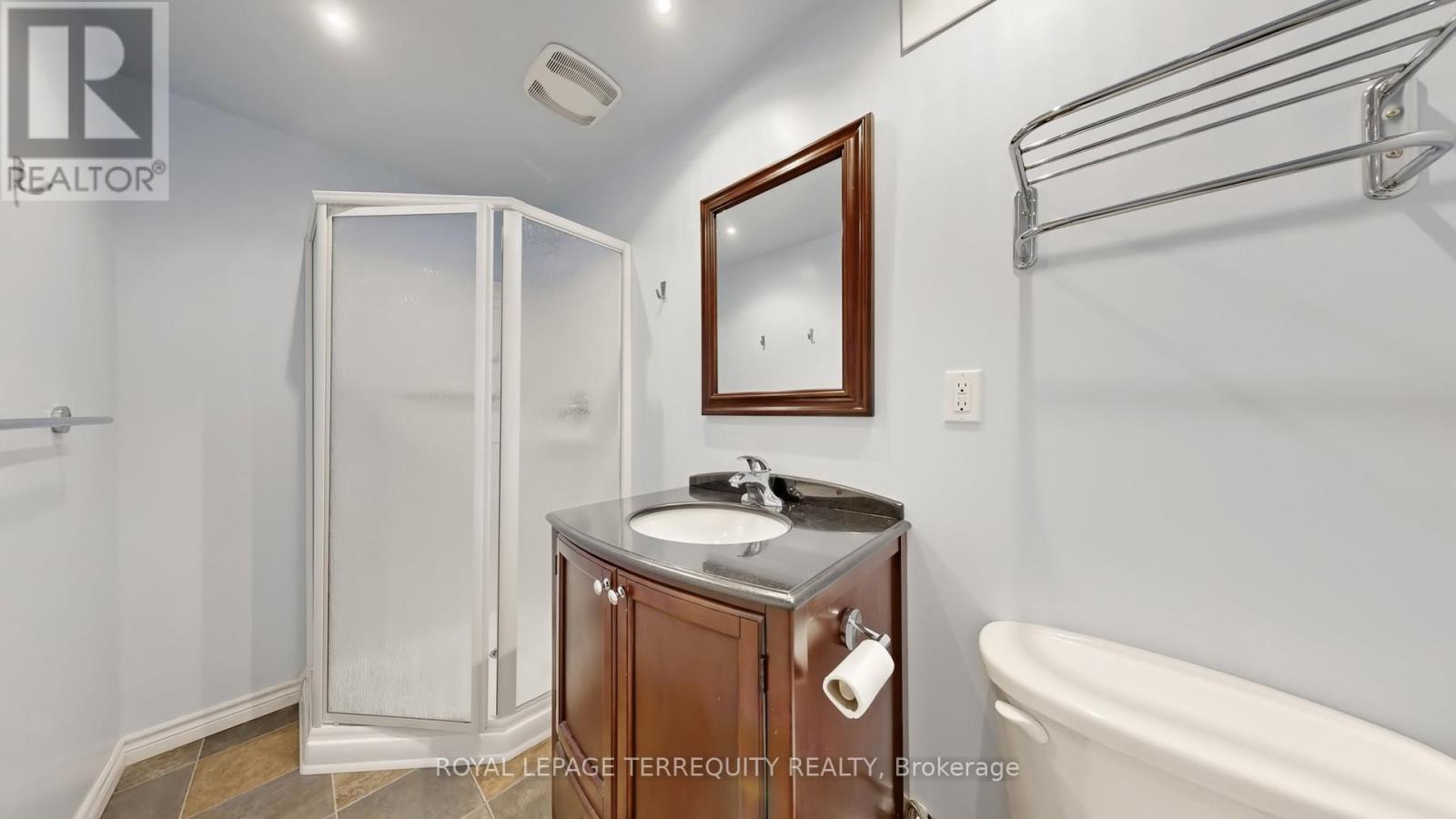 61 Quetico Drive, Richmond Hill, Ontario  L4B 4J2 - Photo 42 - N12946032