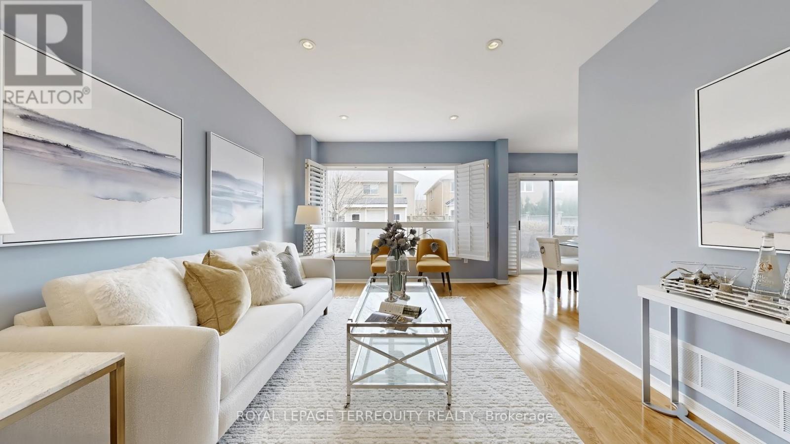 61 Quetico Drive, Richmond Hill, Ontario  L4B 4J2 - Photo 6 - N12946032