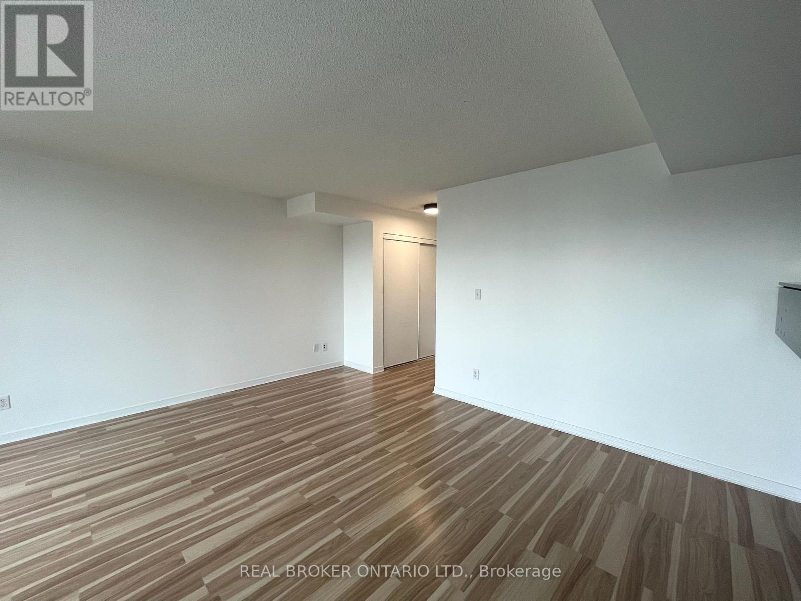 222 - 3 Ellesmere Street, Richmond Hill, Ontario  L4B 4N2 - Photo 14 - N12946088