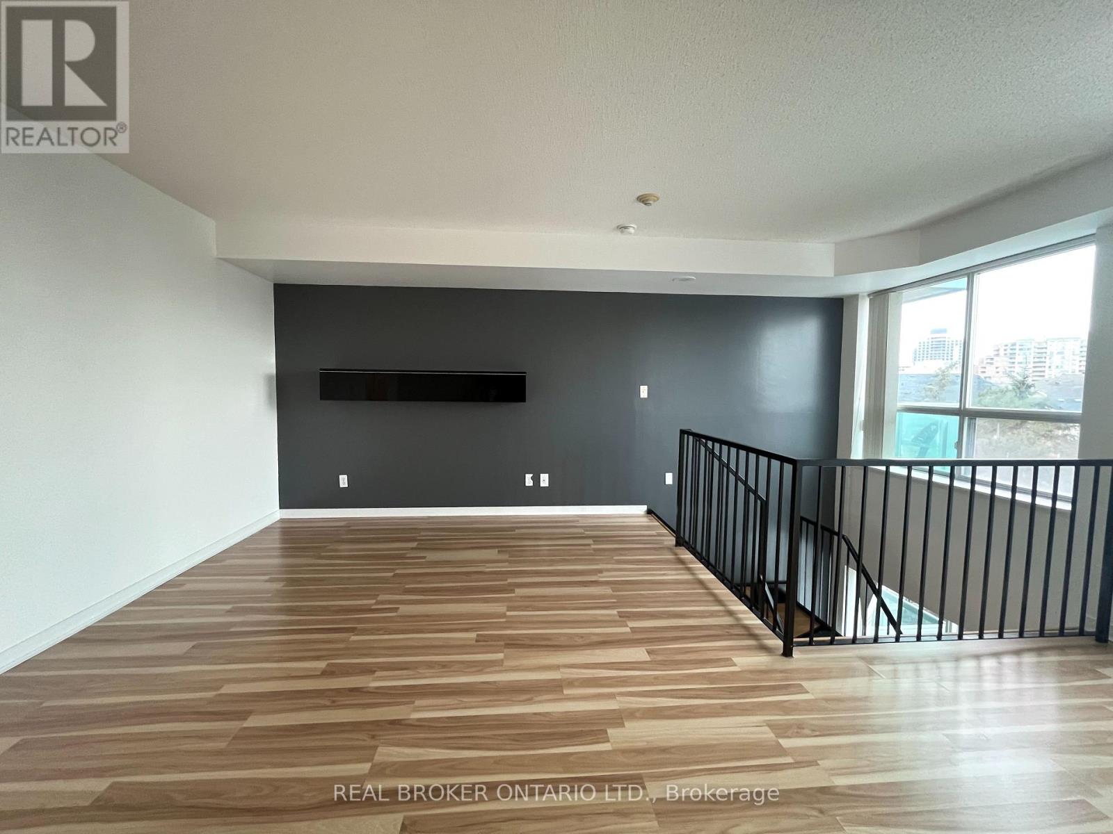 222 - 3 Ellesmere Street, Richmond Hill, Ontario  L4B 4N2 - Photo 16 - N12946088