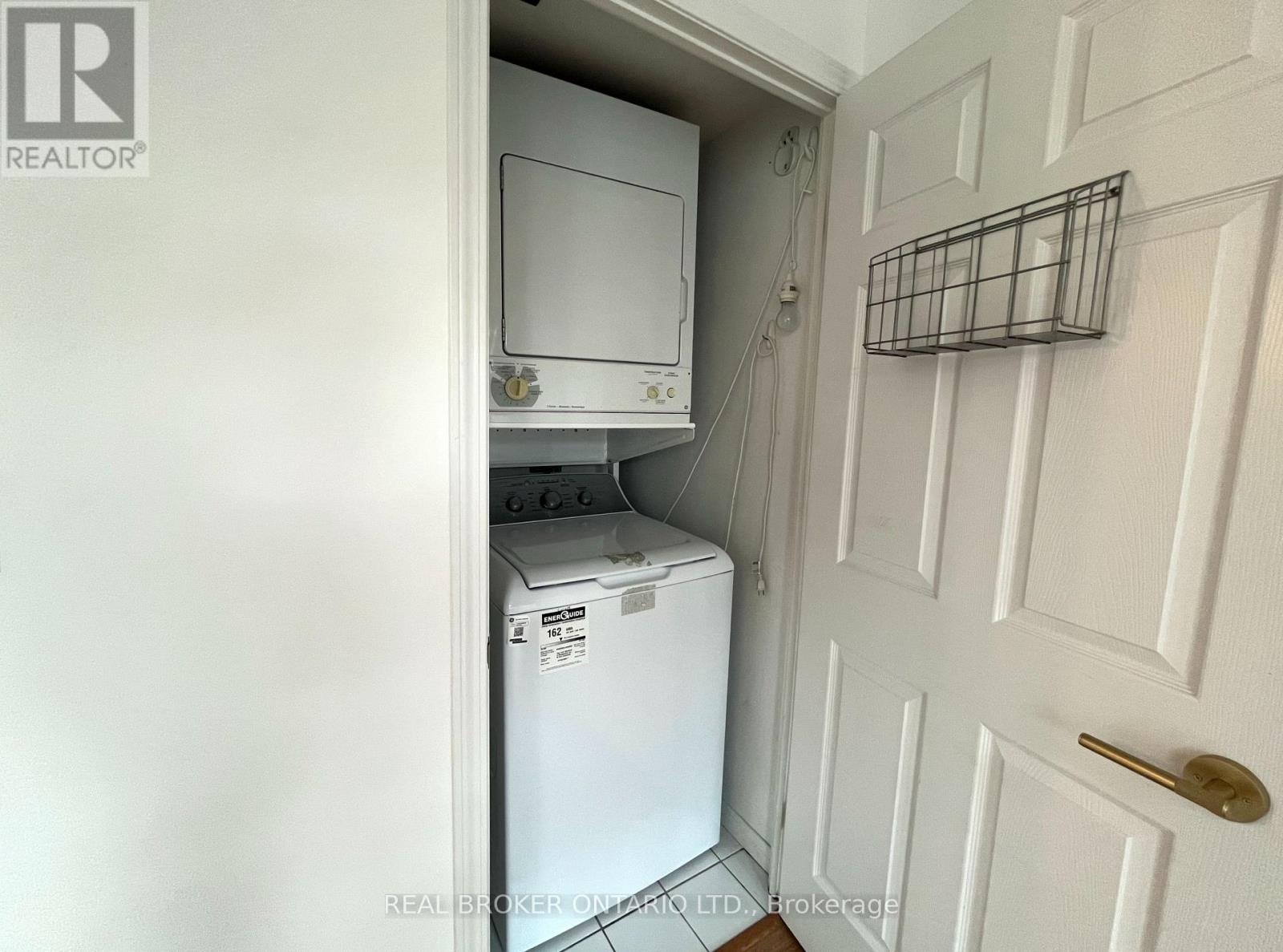 222 - 3 Ellesmere Street, Richmond Hill, Ontario  L4B 4N2 - Photo 21 - N12946088