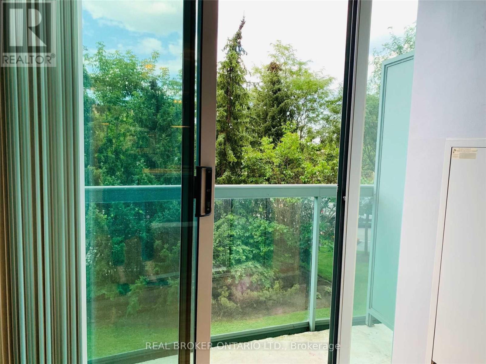 222 - 3 Ellesmere Street, Richmond Hill, Ontario  L4B 4N2 - Photo 25 - N12946088