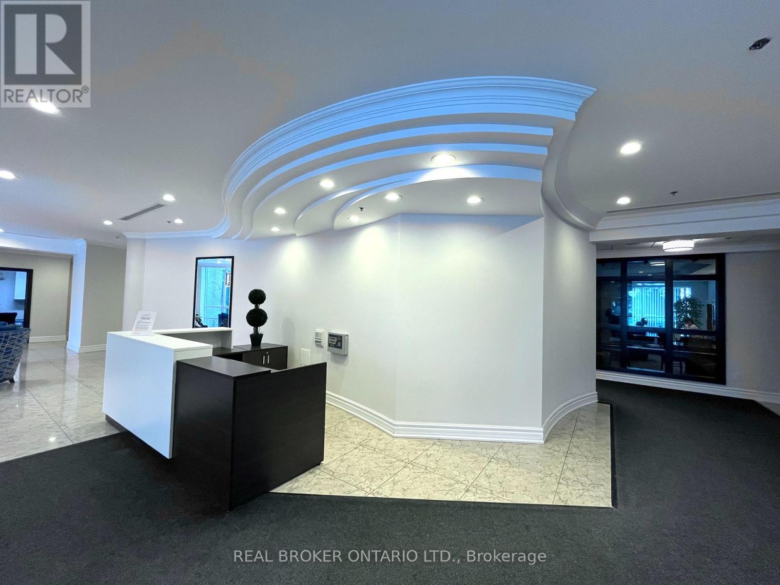 222 - 3 Ellesmere Street, Richmond Hill, Ontario  L4B 4N2 - Photo 29 - N12946088