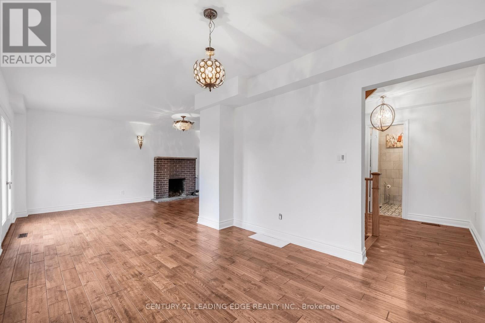 34 Mitchell Avenue, Whitchurch-Stouffville, Ontario  L4A 2X9 - Photo 15 - N12946110