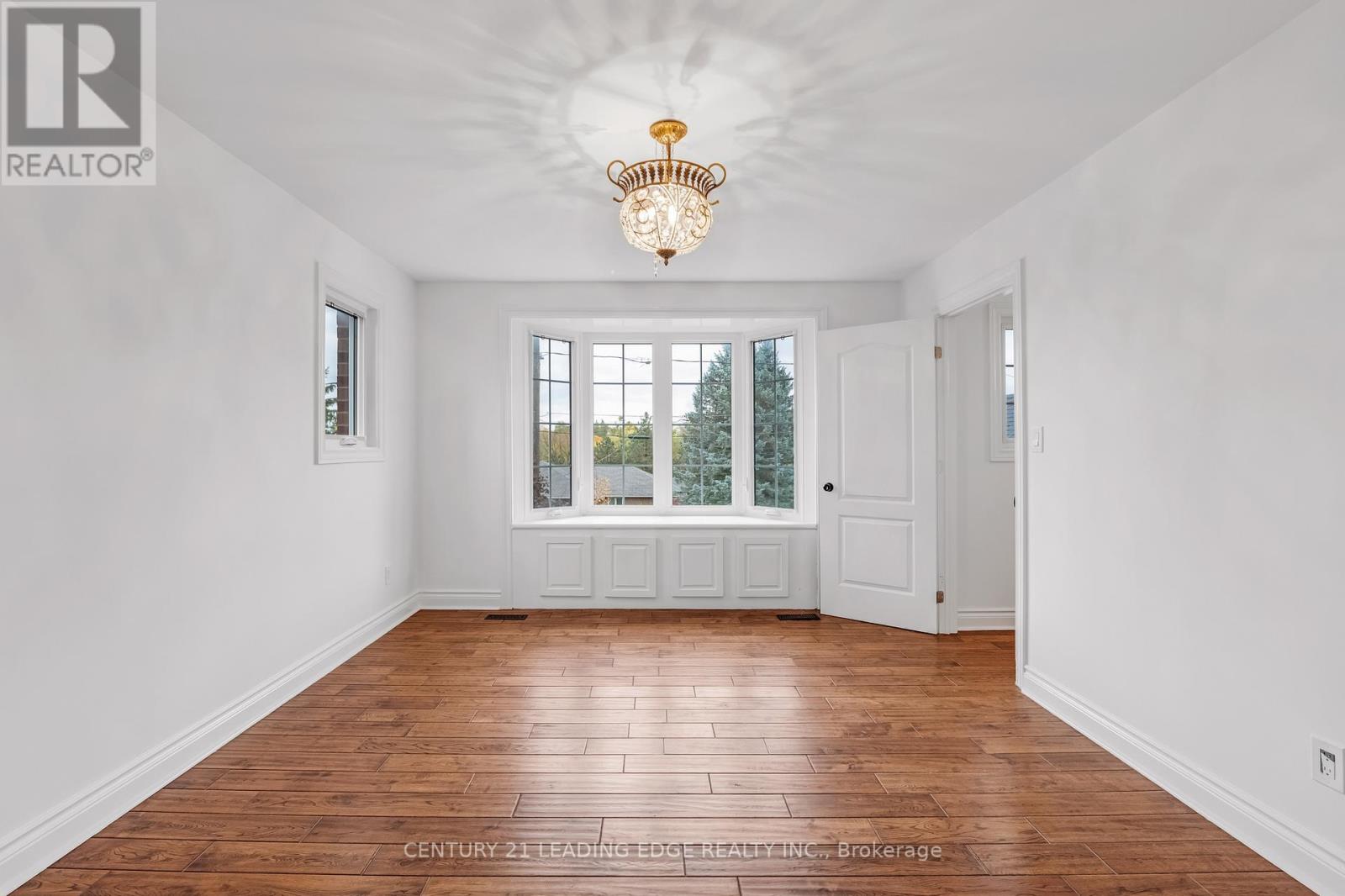 34 Mitchell Avenue, Whitchurch-Stouffville, Ontario  L4A 2X9 - Photo 22 - N12946110