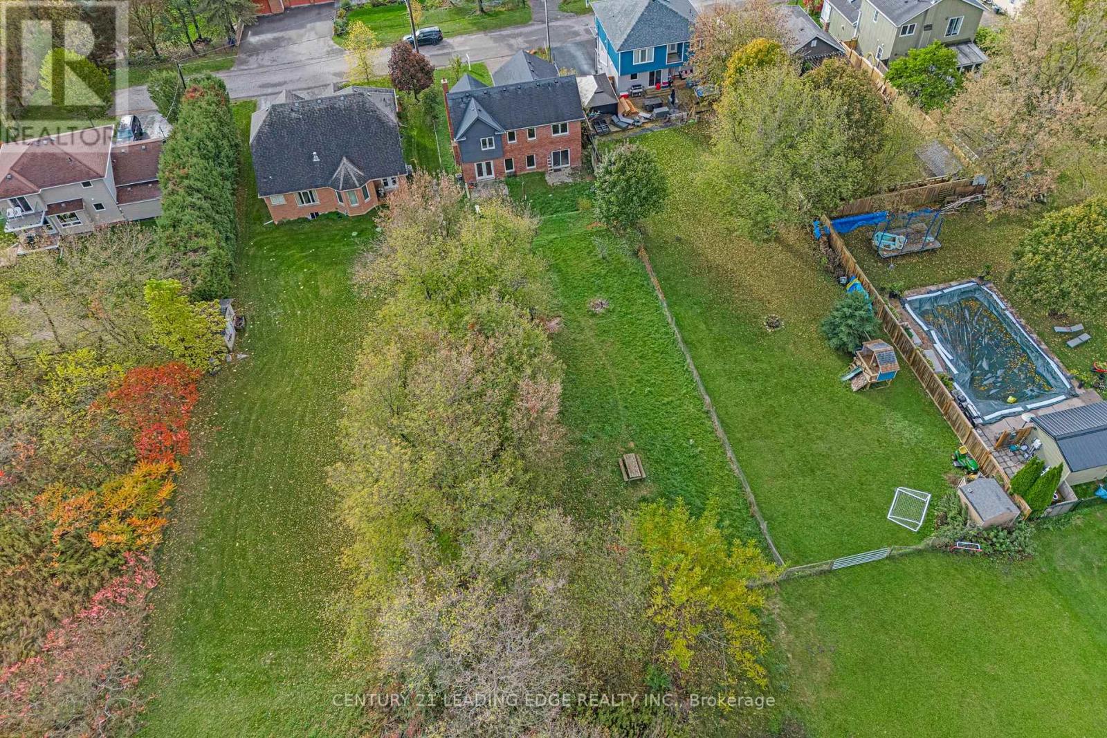 34 Mitchell Avenue, Whitchurch-Stouffville, Ontario  L4A 2X9 - Photo 50 - N12946110