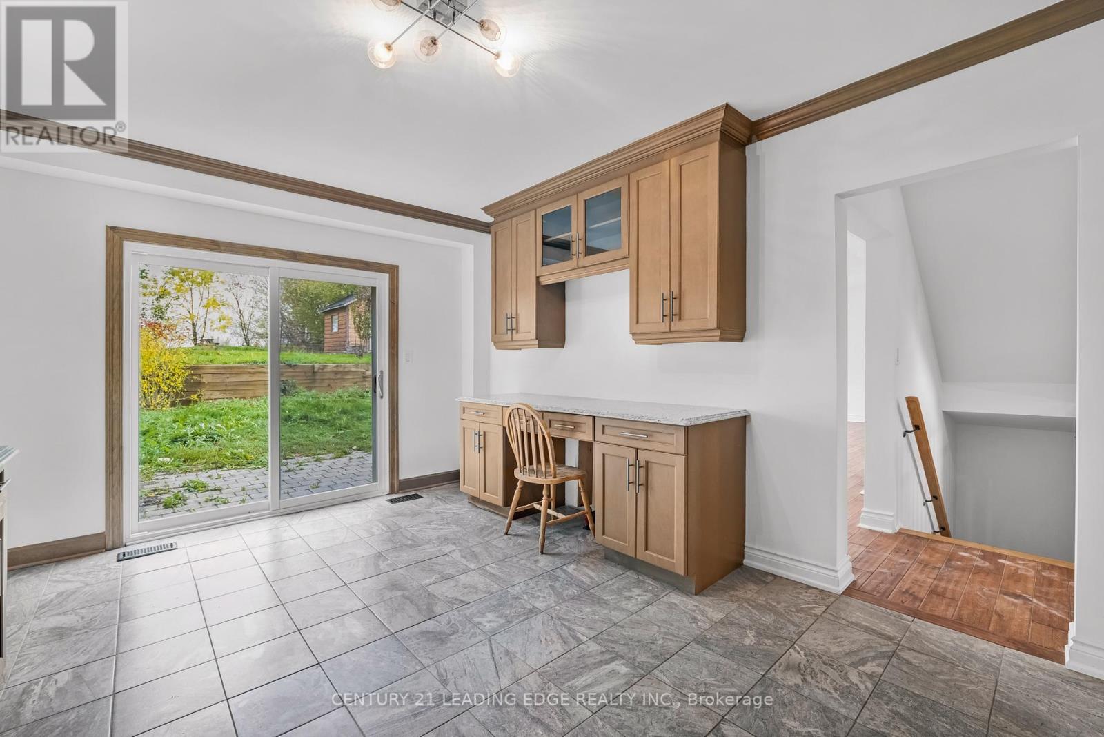 34 Mitchell Avenue, Whitchurch-Stouffville, Ontario  L4A 2X9 - Photo 7 - N12946110