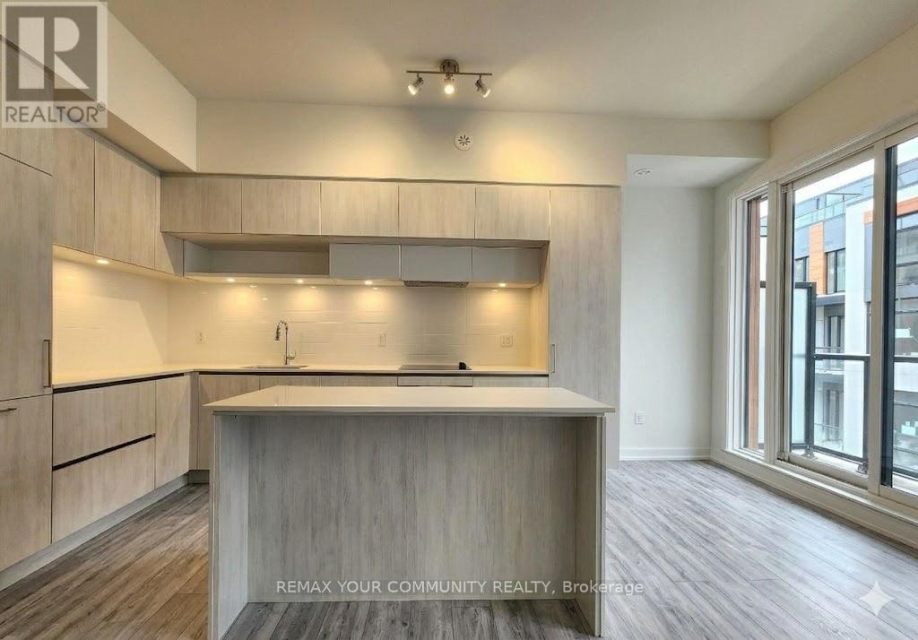 1406 - 15 David Eyer Road W, Richmond Hill, Ontario  L4S 0N2 - Photo 3 - N12946112