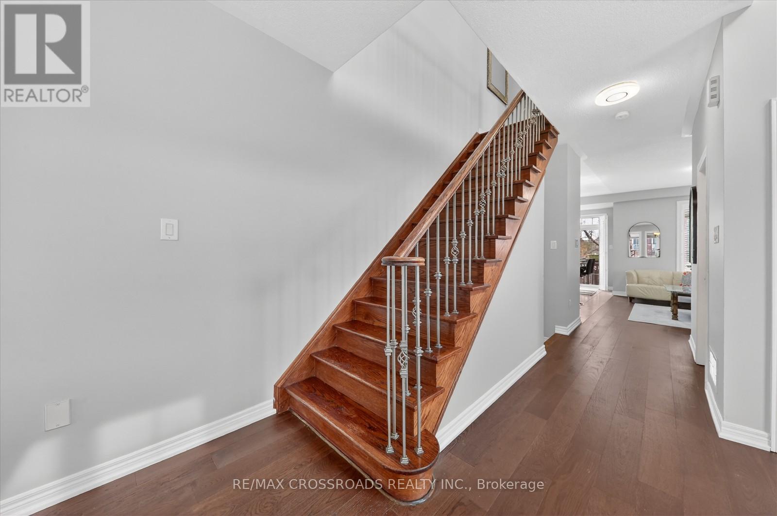 175 Riverwalk Drive, Markham, Ontario  L6B 0G6 - Photo 13 - N12946130