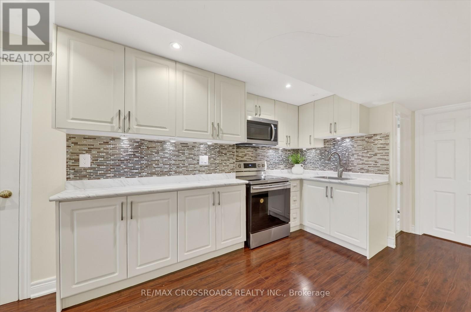 175 Riverwalk Drive, Markham, Ontario  L6B 0G6 - Photo 38 - N12946130