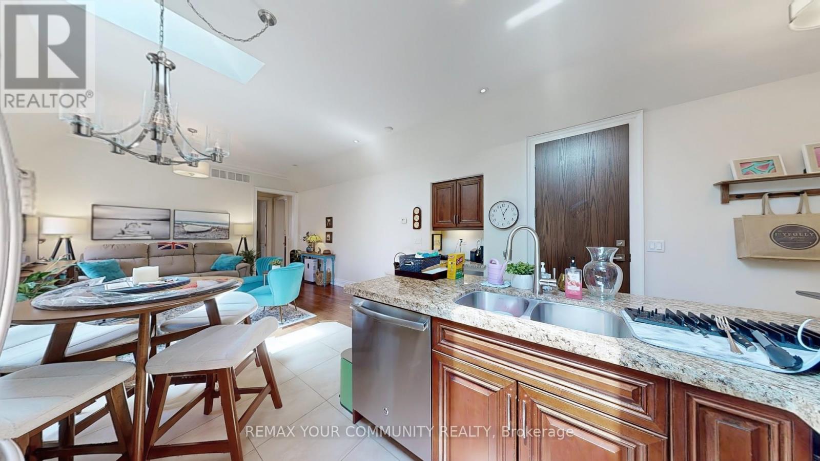 42 Somerville Street, Whitchurch-Stouffville (Stouffville), Ontario  L4A 1G6 - Photo 32 - N12946174