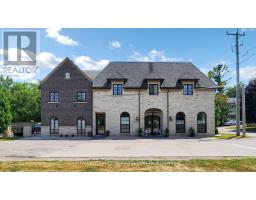42 SOMERVILLE STREET, Whitchurch-Stouffville, Ontario