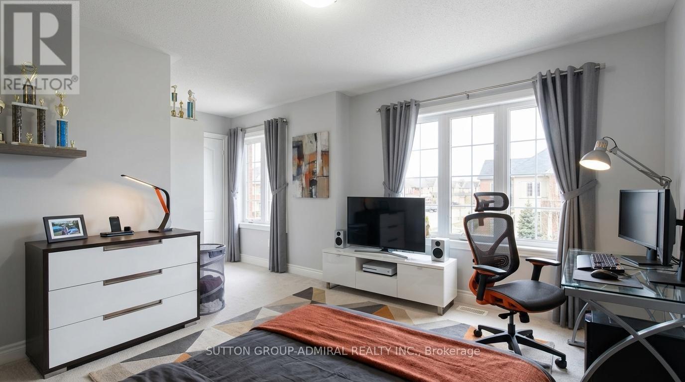 1 Citrine Drive, Bradford West Gwillimbury (Bradford), Ontario  L3Z 0T5 - Photo 17 - N12946216