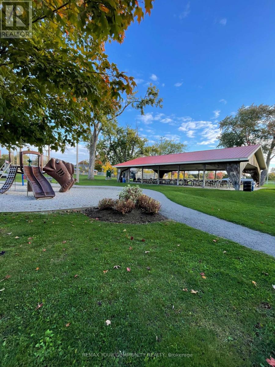 42 Somerville Street, Whitchurch-Stouffville, Ontario  L4A 1G6 - Photo 49 - N12946222