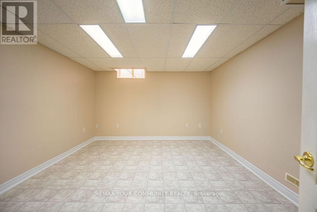 23 Amelynn Crescent, Vaughan, Ontario  L4H 1P3 - Photo 21 - N12946254