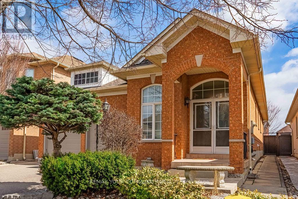 23 Amelynn Crescent, Vaughan, Ontario  L4H 1P3 - Photo 3 - N12946254