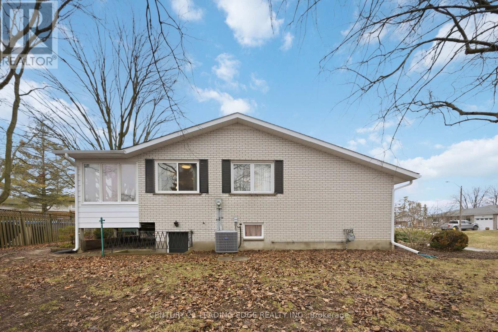 72 Beaver Ridge Drive, Brock, Ontario  L0E 1E0 - Photo 41 - N12946258