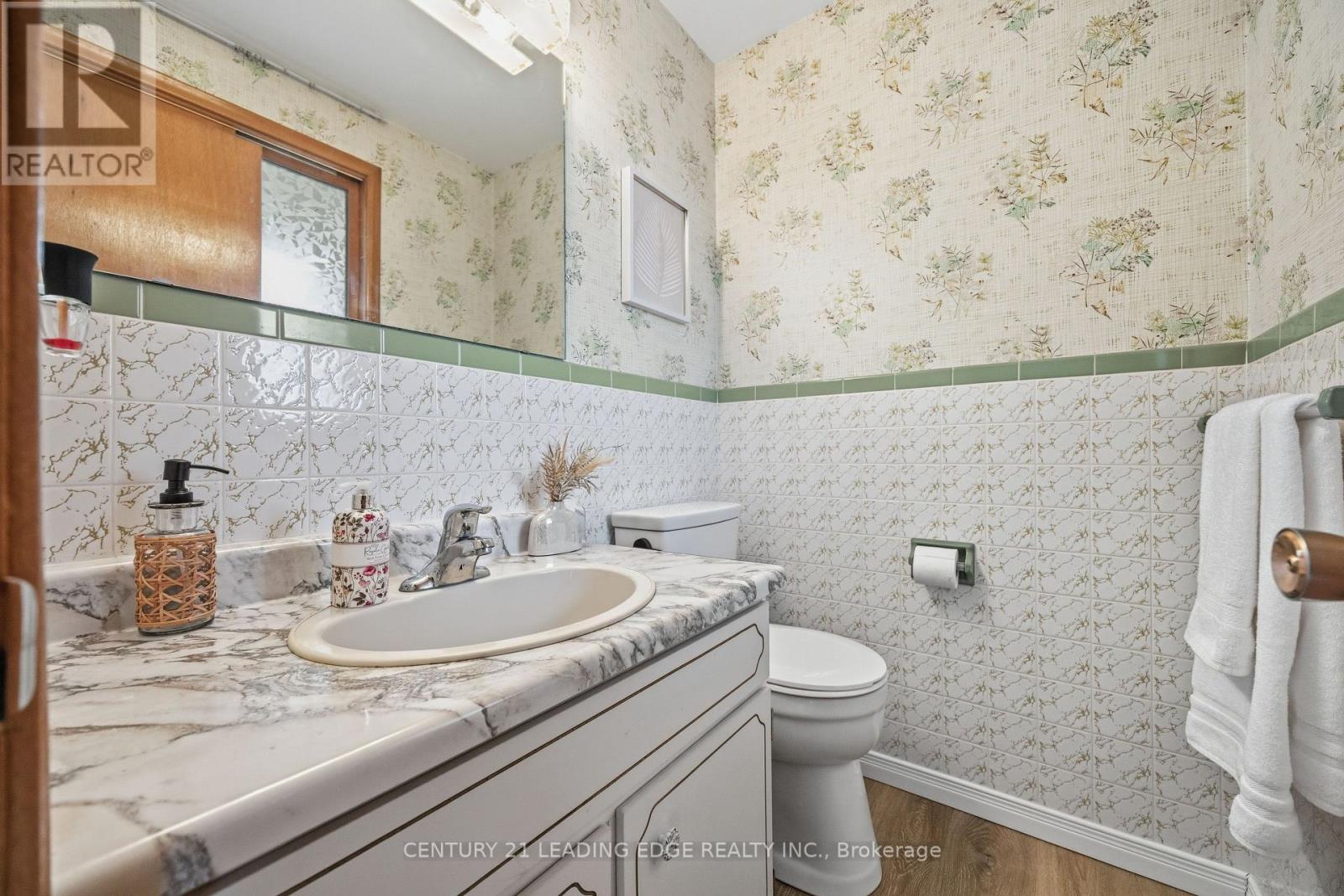 72 Beaver Ridge Drive, Brock, Ontario  L0E 1E0 - Photo 6 - N12946258